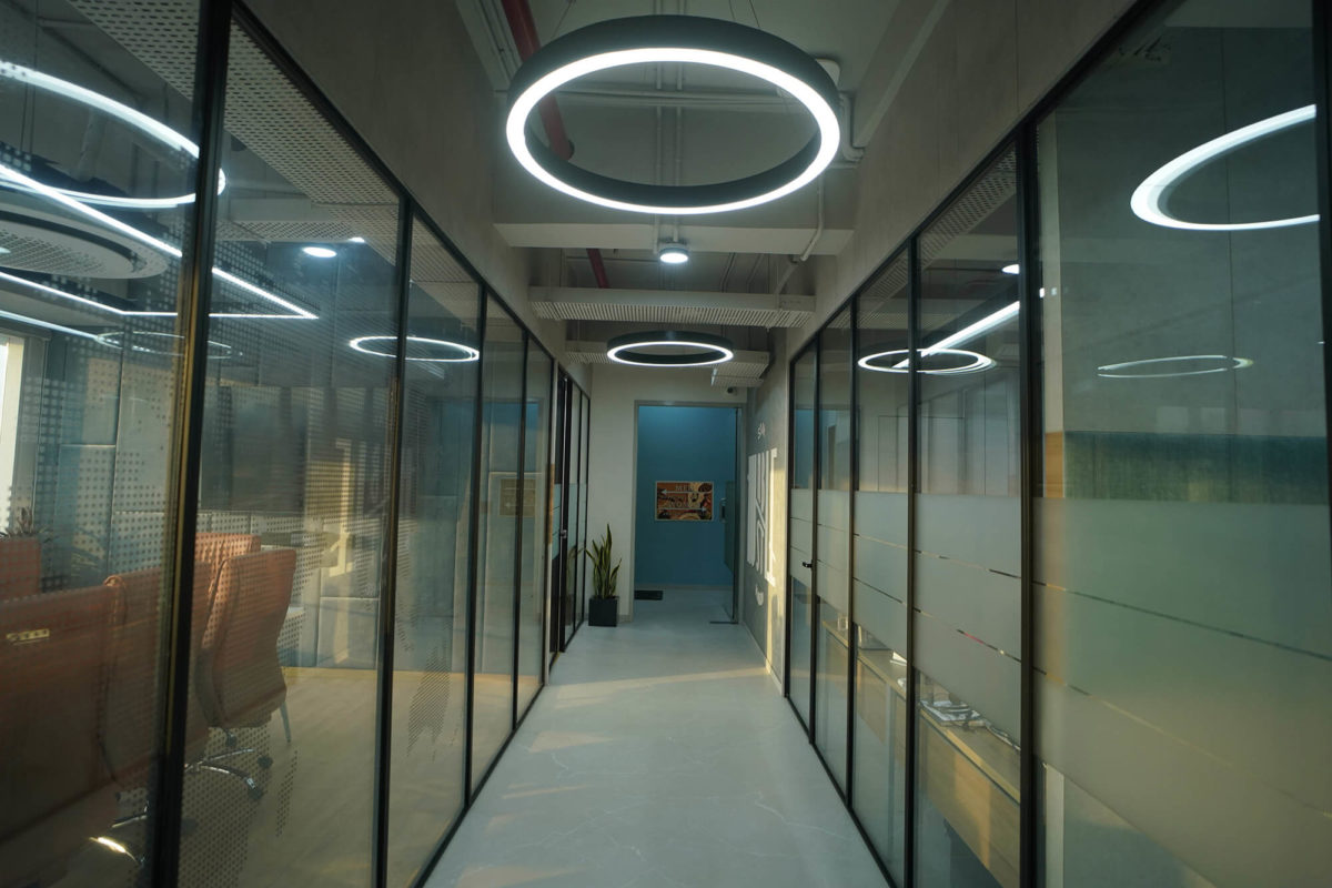 Passage Area between Conference Room and It Cabin